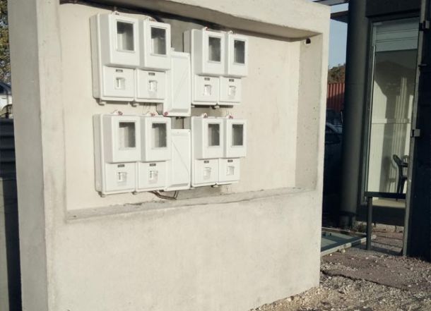 ΤΣΩΛΗΣ ΙΚΕ Τσιμεντένιες βάσεις μετρητών ΔΕΗ